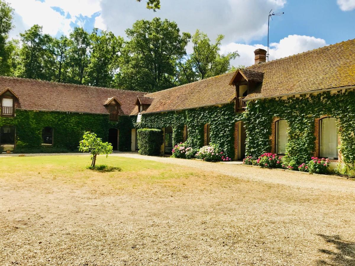 Les Bruyeres Bed & Breakfast La Charonnerie Exterior photo